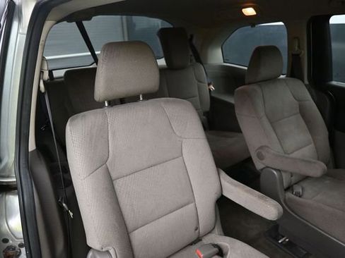 Used 2015 Honda Odyssey LX image 34