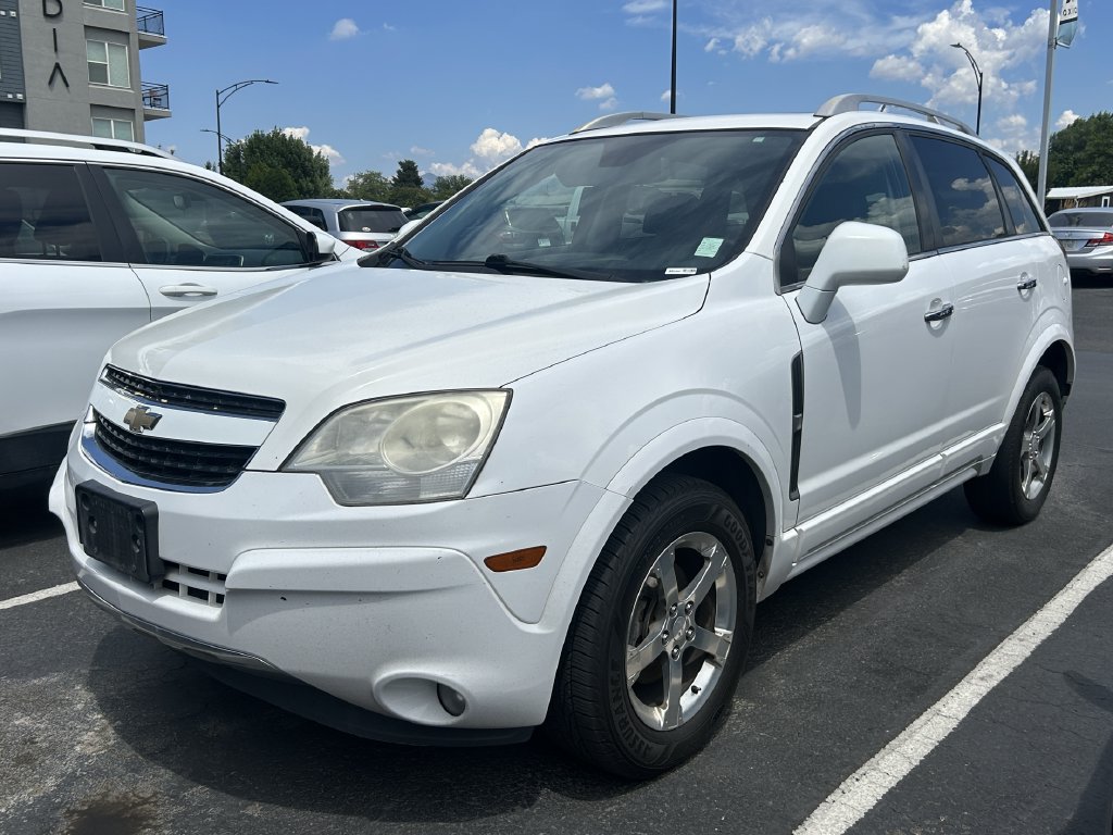 Used 2012 Chevrolet Captiva Sport LTZ AWD/4WD image 2
