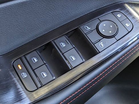 New 2026 Nissan Rogue SV image 27