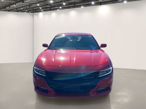 Used 2015 Dodge Charger SXT w/ AWD Plus Group image 2