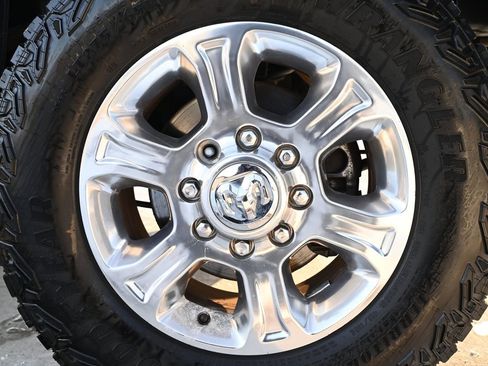 Used 2020 RAM 2500 Big Horn w/ Level 1 Equipment Group image 45