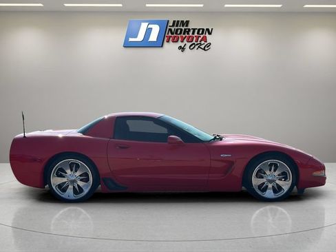 Used 1999 Chevrolet Corvette Coupe RWD image 4