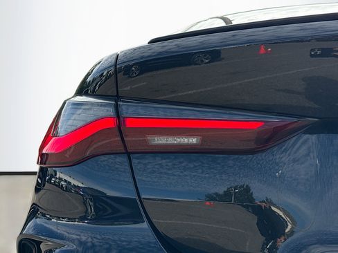 Used 2022 BMW 430i Coupe w/ M Sport Package image 10