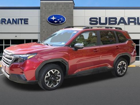 Used 2025 Subaru Forester Premium image 6