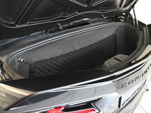 Used 2024 Chevrolet Corvette Stingray Preferred Conv w/ Z51 Performance Package RWD image 36