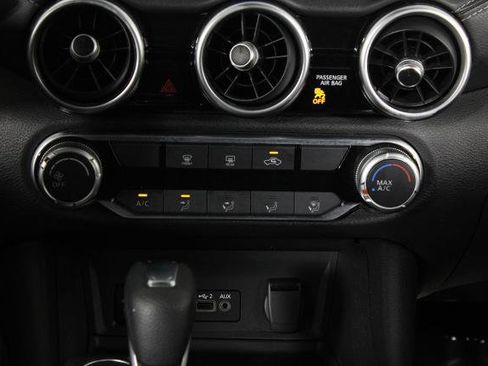 Certified 2024 Nissan Sentra SV FWD image 22