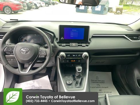 Used 2025 Toyota RAV4 XLE Premium w/ Weather Package AWD/4WD image 20