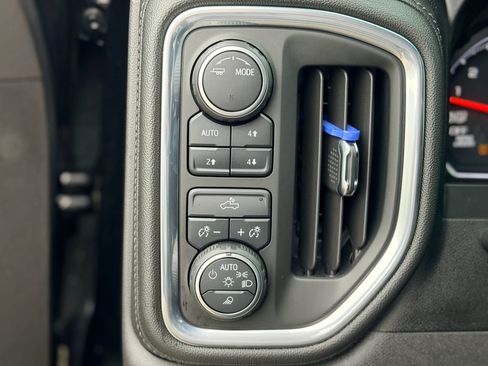 Used 2021 Chevrolet Silverado 1500 LT w/ All Star Edition Plus image 21