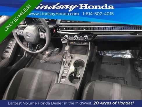 Used 2025 Honda Civic Sport image 11