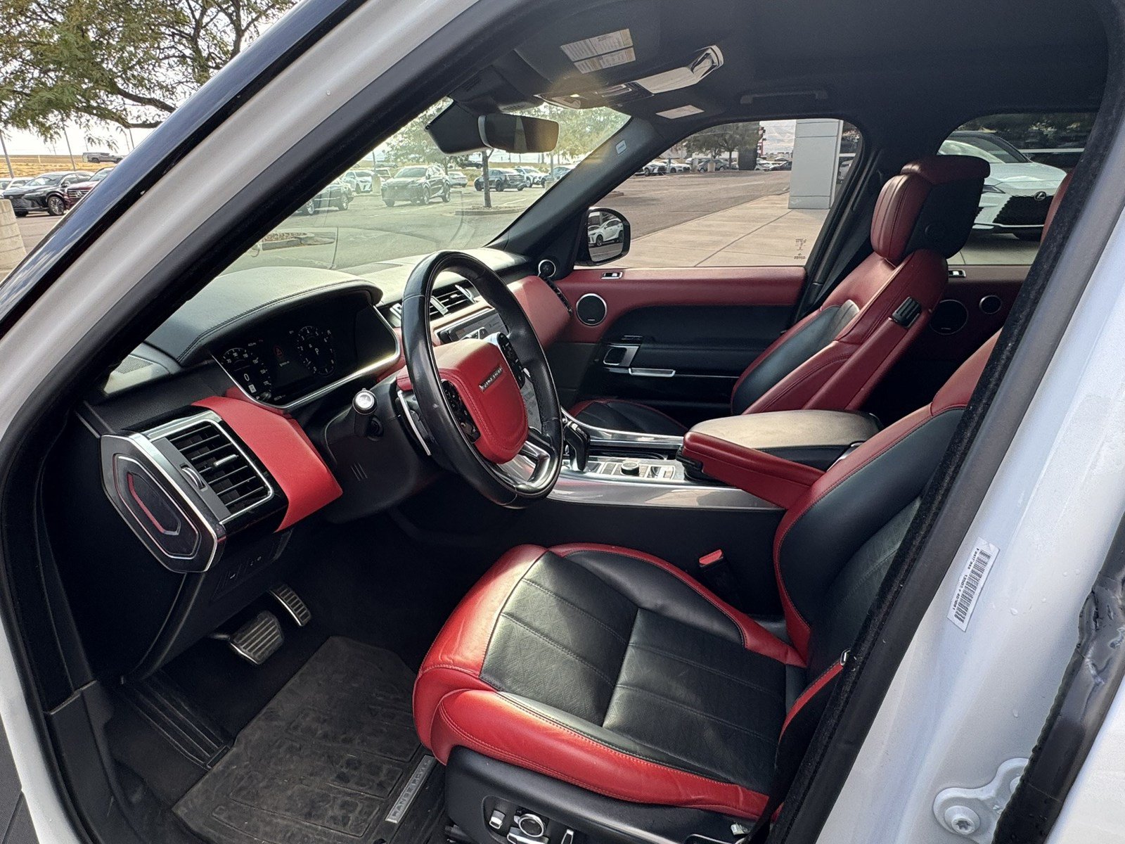 Used 2018 Land Rover Range Rover Sport Autobiography AWD/4WD image 10