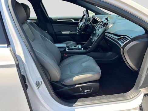 Used 2017 Ford Fusion Sport AWD/4WD image 16
