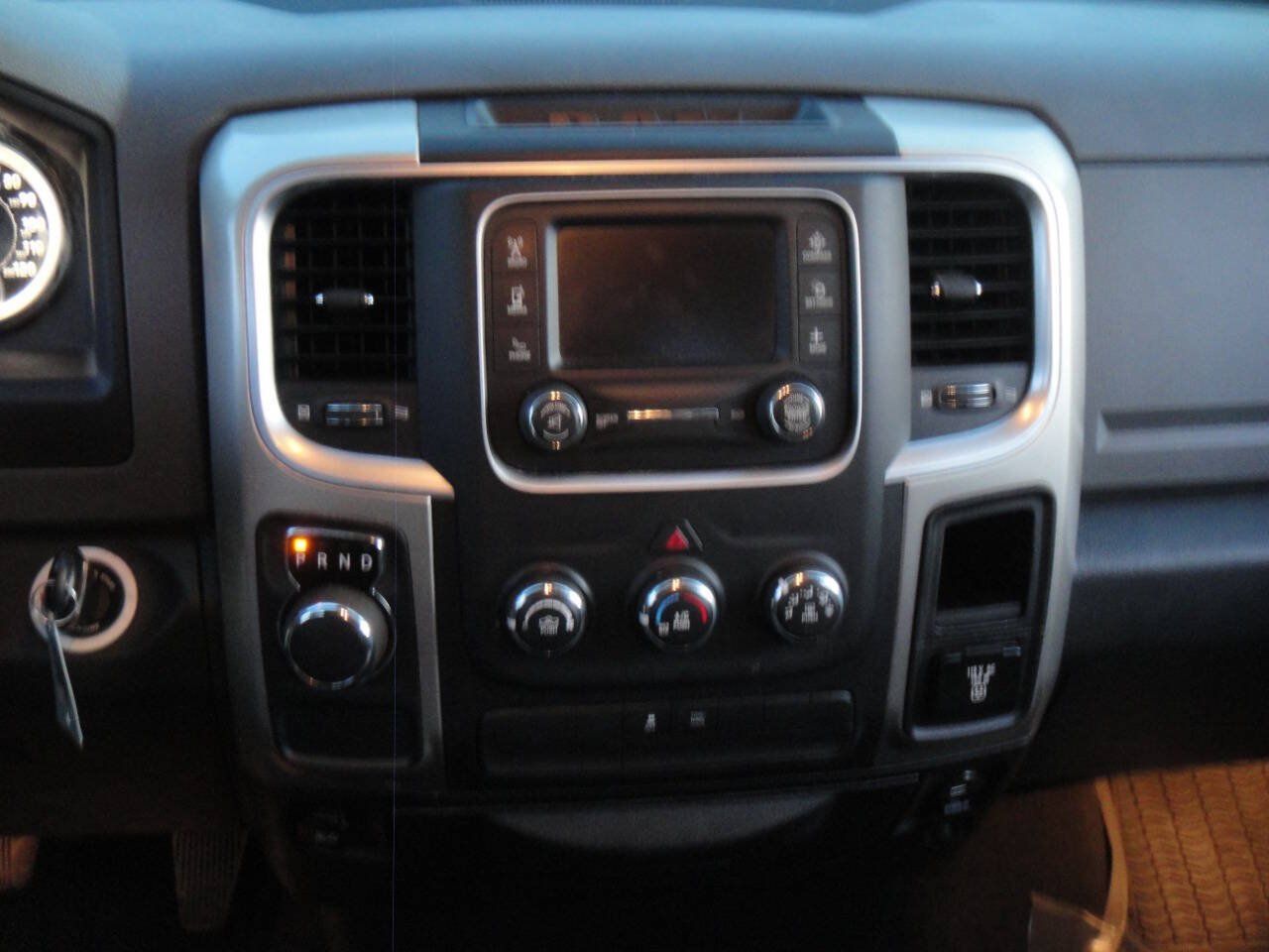 Used 2014 RAM 1500 Big Horn RWD image 21