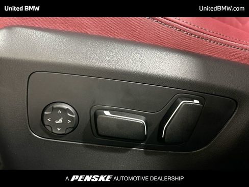 Used 2025 BMW 530i w/ M Sport Package image 12