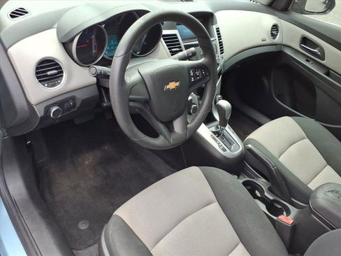 Used 2012 Chevrolet Cruze LS w/ Connectivity Package FWD image 11