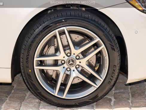 Used 2020 Mercedes-Benz S 560 4MATIC Sedan image 48