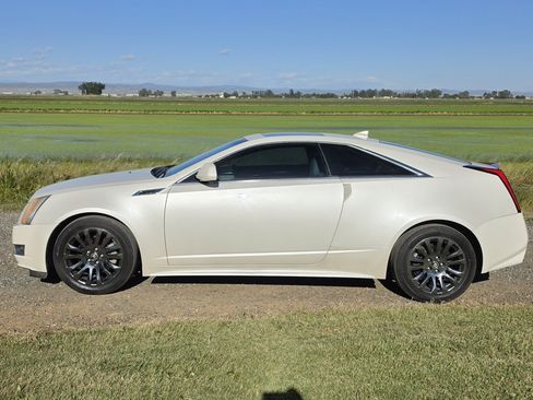 Used 2012 Cadillac CTS Performance RWD image 6