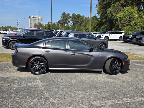 Used 2023 Dodge Charger GT w/ Blacktop Package image 38