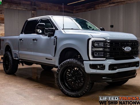Used 2026 Ford F250 Platinum w/ Platinum Plus Package AWD/4WD image 1