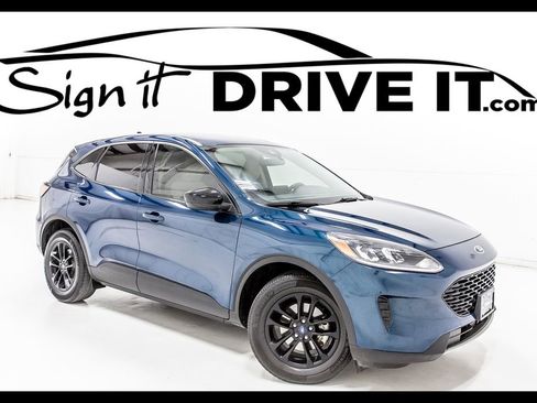 Used 2020 Ford Escape SE Sport image 1