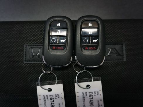Used 2024 Honda CR-V EX-L image 17