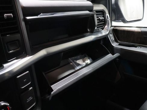 Used 2021 Ford F150 Lariat w/ Equipment Group 502A High image 32