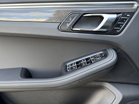 Certified 2022 Porsche Macan GTS AWD/4WD image 12