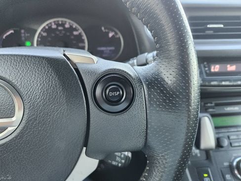 Used 2015 Lexus CT 200h w/ F Sport w/Nuluxe Interior FWD image 18