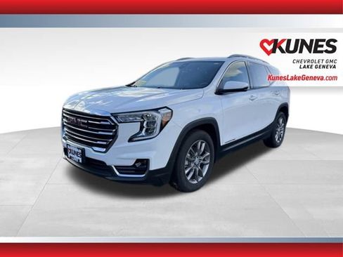 Used 2024 GMC Terrain SLT image 12