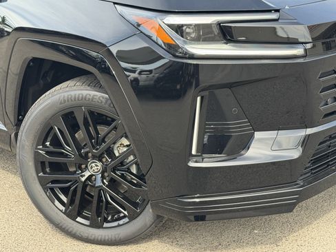 New 2026 Toyota RAV4 XSE AWD/4WD image 10