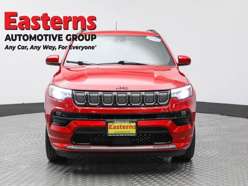 Used 2022 Jeep Compass Limited w/ (RED) Package image 2