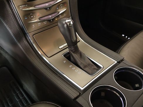 Used 2013 Lincoln MKX AWD image 8