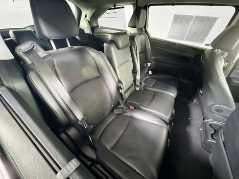 Used 2023 Honda Odyssey Touring image 27