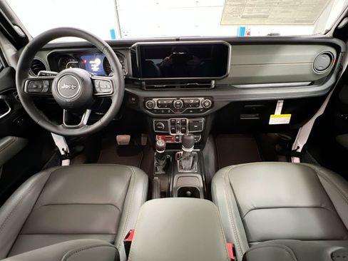 New 2026 Jeep Gladiator Mojave image 10