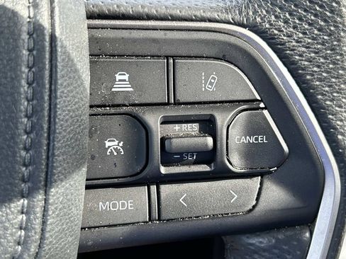 Used 2025 Toyota Tundra Limited w/ Nightshade Package AWD/4WD image 31