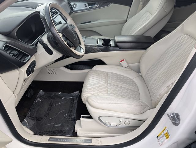 Used 2019 Lincoln Nautilus Black Label AWD/4WD image 11