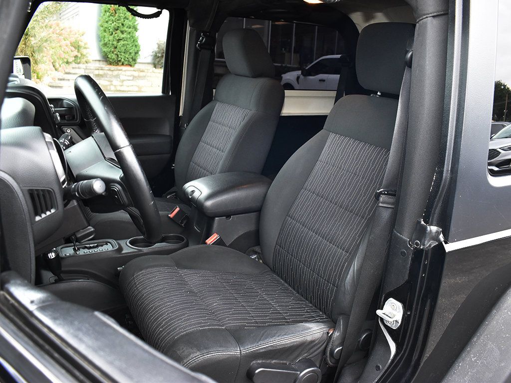Used 2011 Jeep Wrangler Sport AWD/4WD image 5