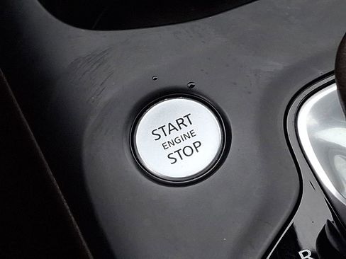 Used 2019 INFINITI QX50 Essential w/ Sensory Package image 25