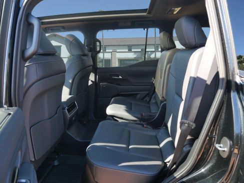 Certified 2026 Lexus GX 550 GX 550 Luxury+ w/ Accessory Package (2T) image 10