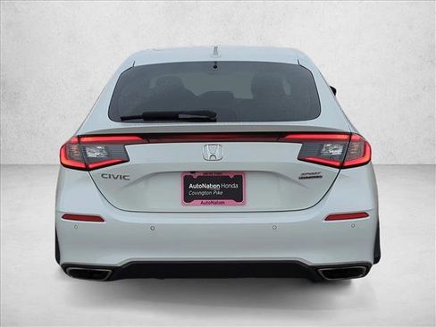 Used 2022 Honda Civic Sport Touring image 8