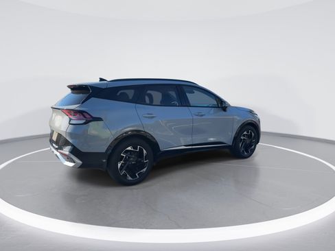 Used 2023 Kia Sportage SX image 9