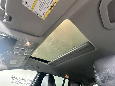 Used 2015 Mercedes-Benz GL 450 4MATIC image 8