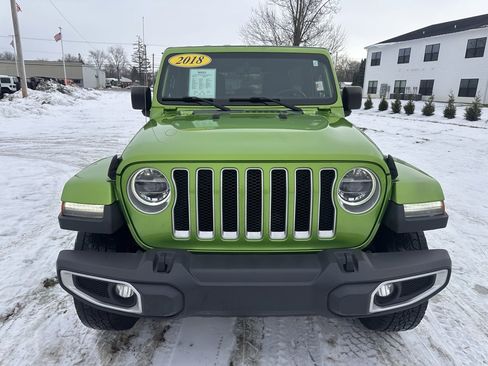 Used 2018 Jeep Wrangler Unlimited Sahara image 13