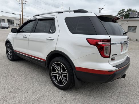 Used 2014 Ford Explorer Limited w/ Equipment Group 301A AWD/4WD image 5