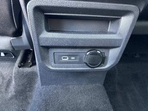 Certified 2023 Volkswagen Tiguan SE R-Line AWD/4WD image 17