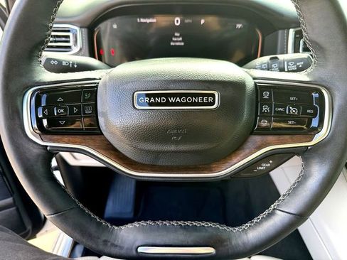 Used 2024 Jeep Grand Wagoneer Series I image 11