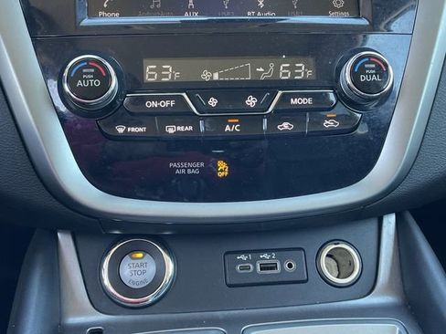 Used 2023 Nissan Murano SL image 19