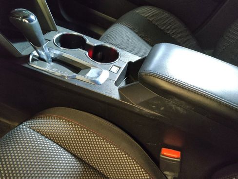 Used 2017 GMC Terrain SLE FWD image 26