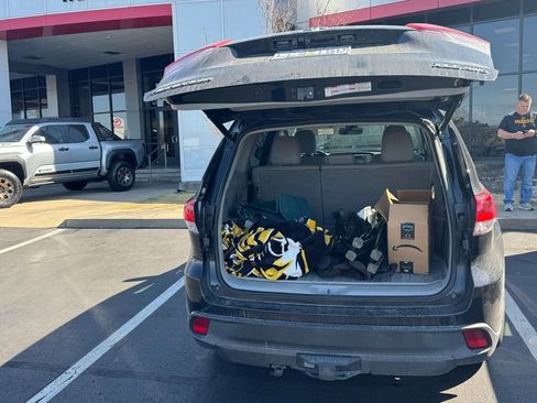 Used 2018 Toyota Highlander XLE image 13