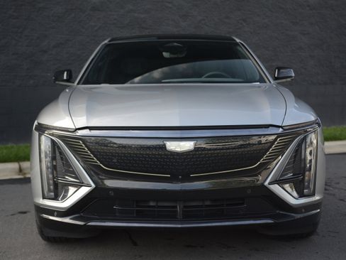 Used 2025 Cadillac Lyriq Sport w/ LPO, Floor Liner Package image 10