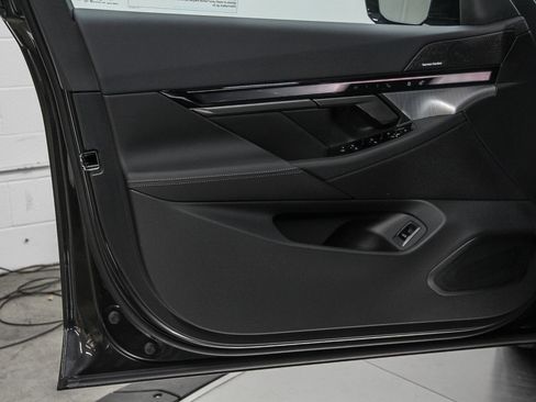 New 2026 BMW i5 eDrive40 image 22